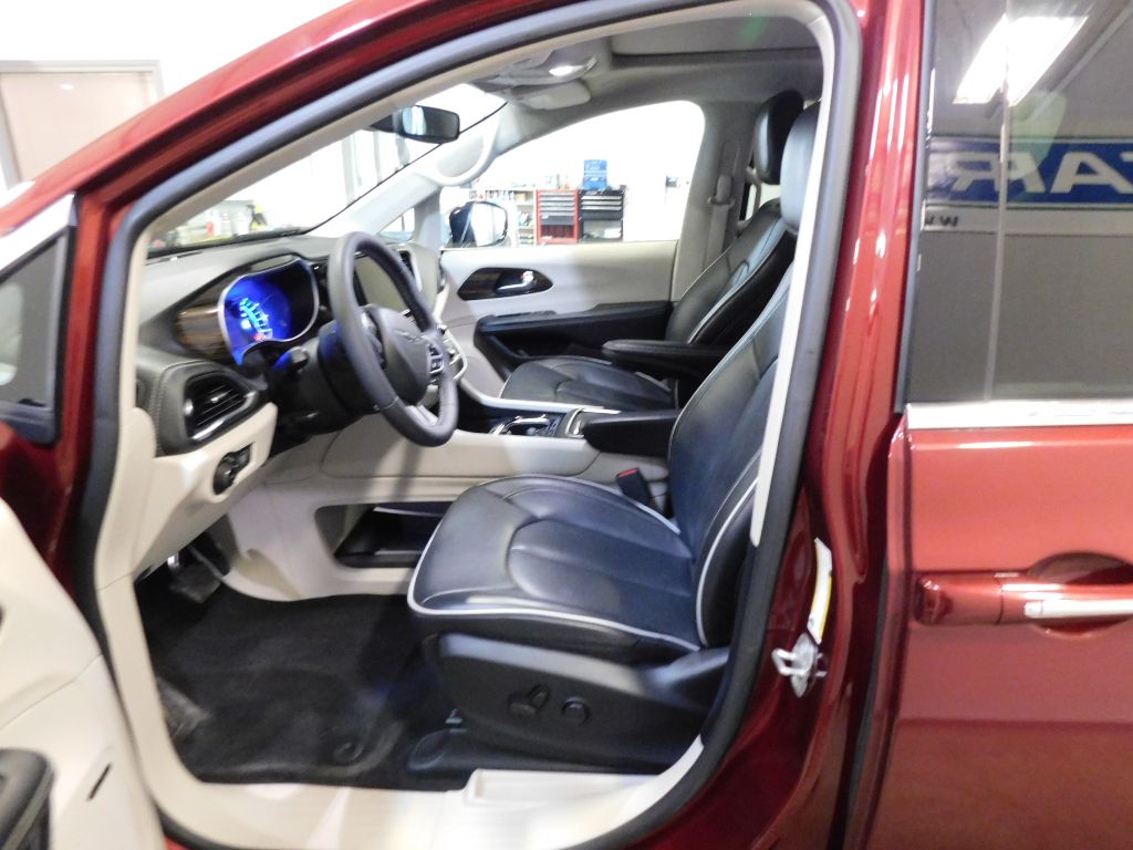 2023 Chrysler Pacifica