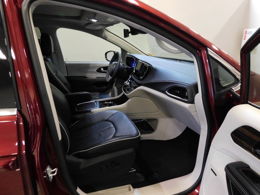 2023 Chrysler Pacifica