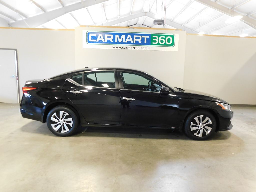 2020 Nissan Altima