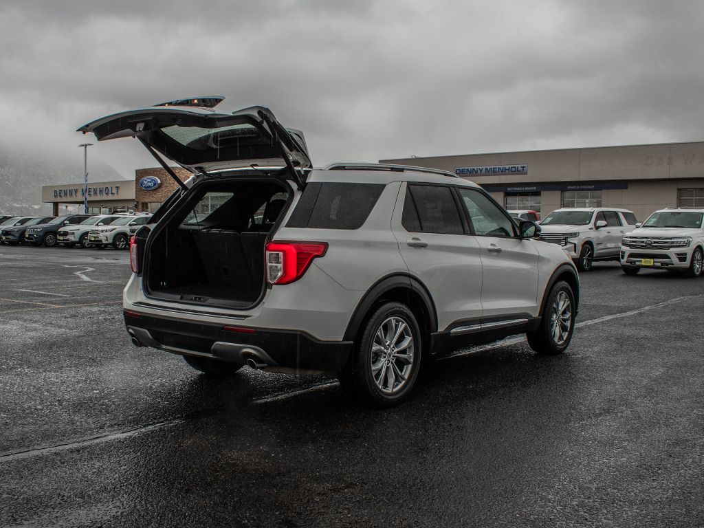 2020 Ford Explorer