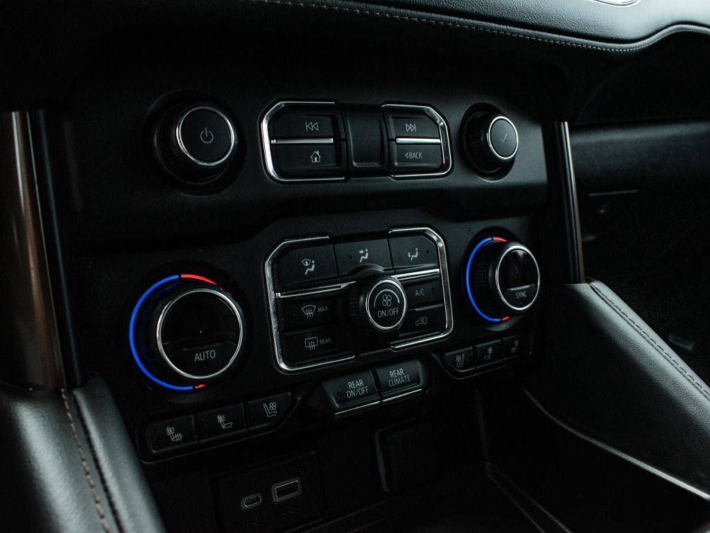 2022 Chevrolet Suburban