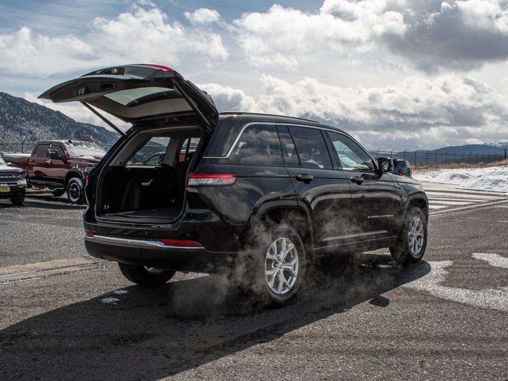 2023 Jeep Grand Cherokee