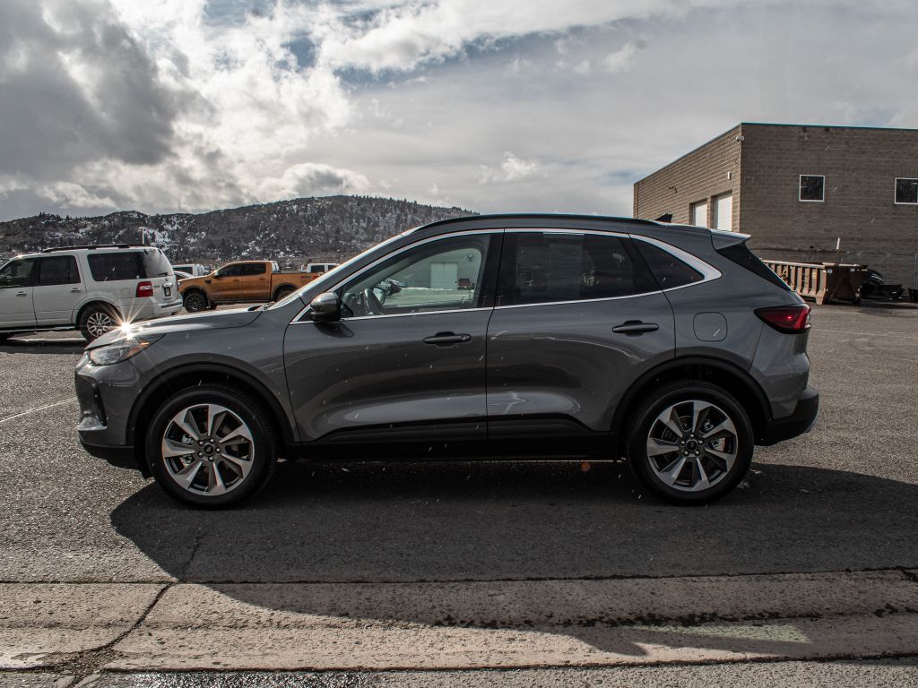 2024 Ford Escape