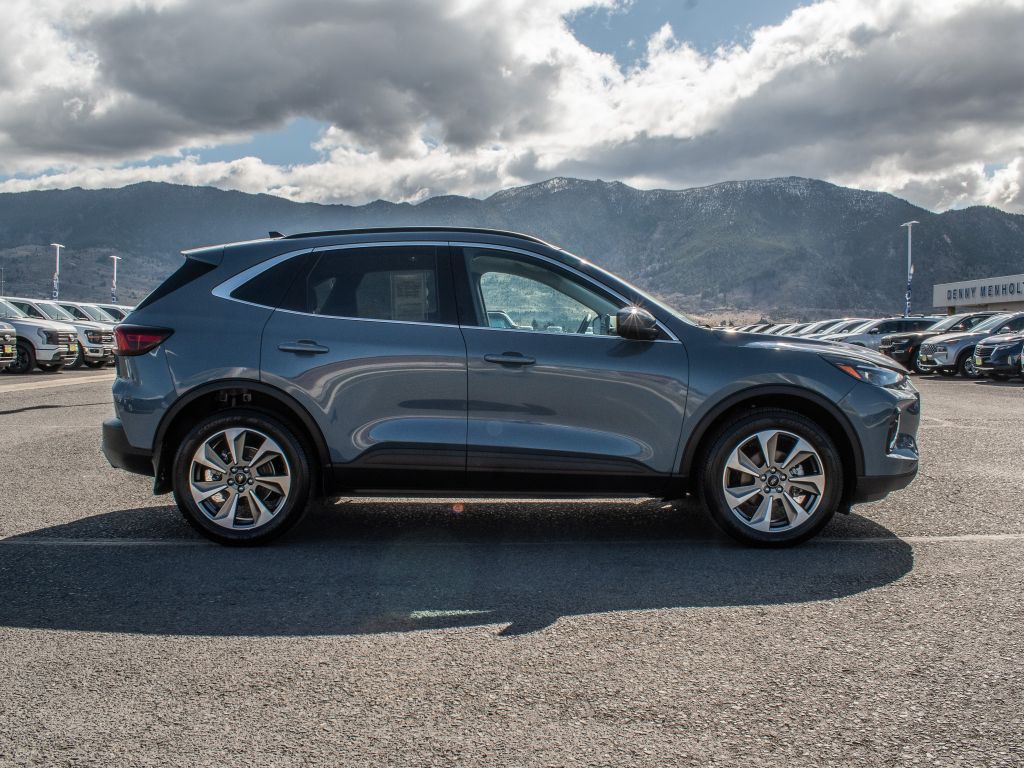 2023 Ford Escape