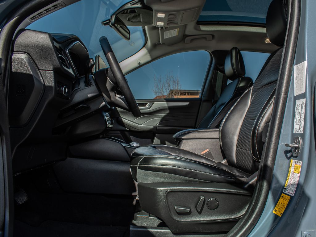 2023 Ford Escape