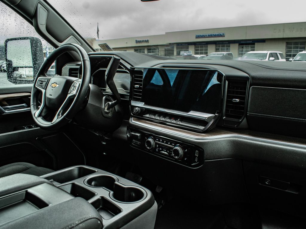2024 Chevrolet Silverado 3500