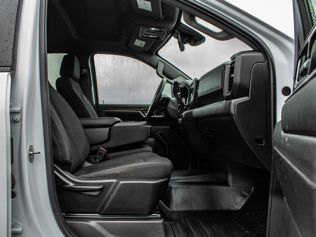 2024 Chevrolet Silverado 3500