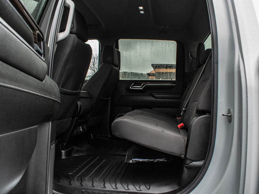 2024 Chevrolet Silverado 3500