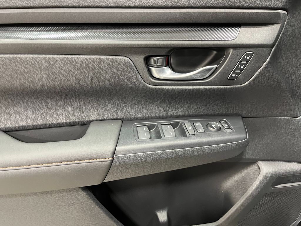 2025 Honda CR-V Hybrid