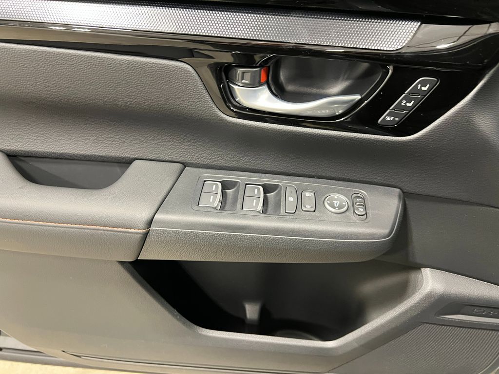 2025 Honda CR-V Hybrid