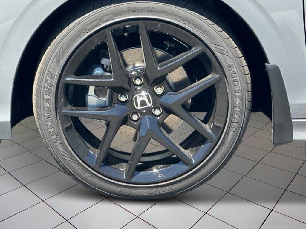 2025 Honda Civic Hybrid