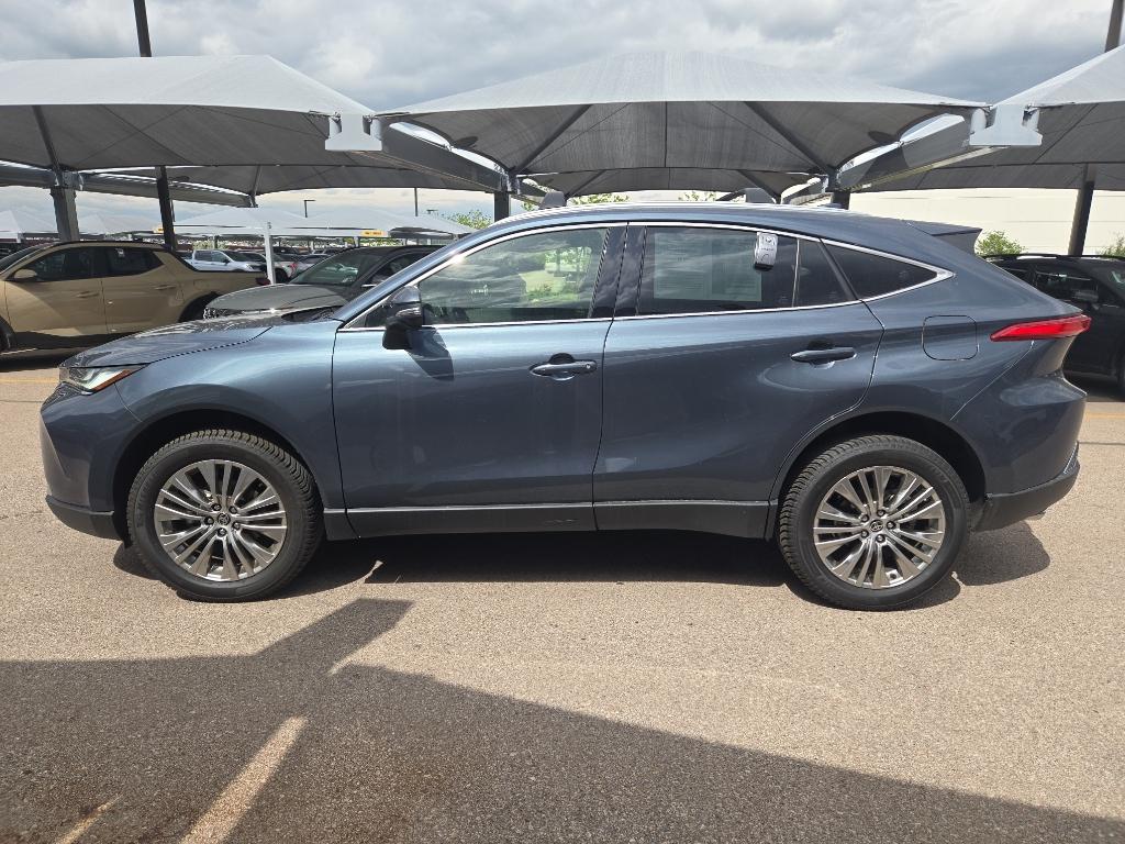 2022 Toyota Venza
