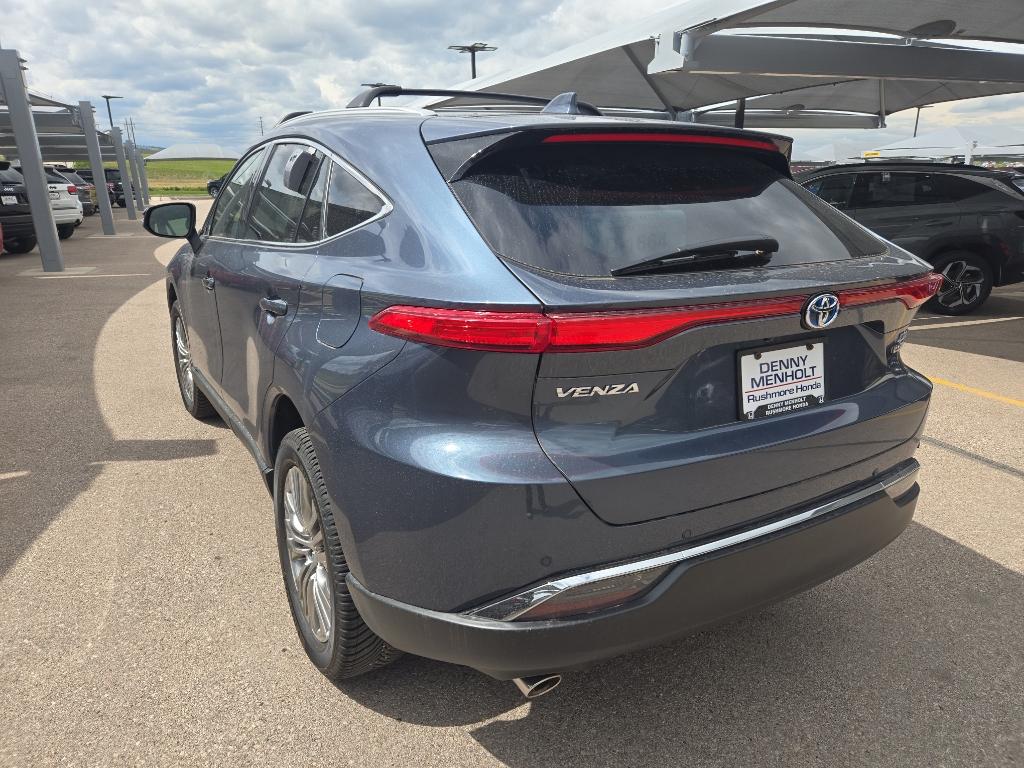 2022 Toyota Venza