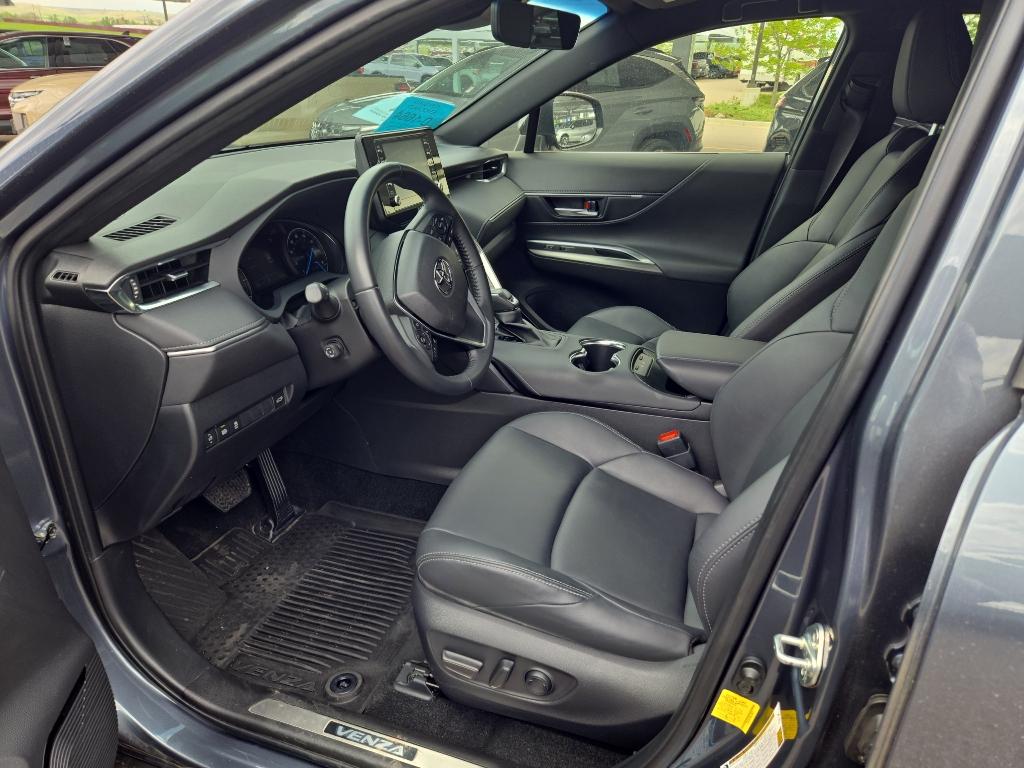 2022 Toyota Venza