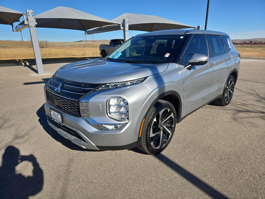 2024 Mitsubishi Outlander