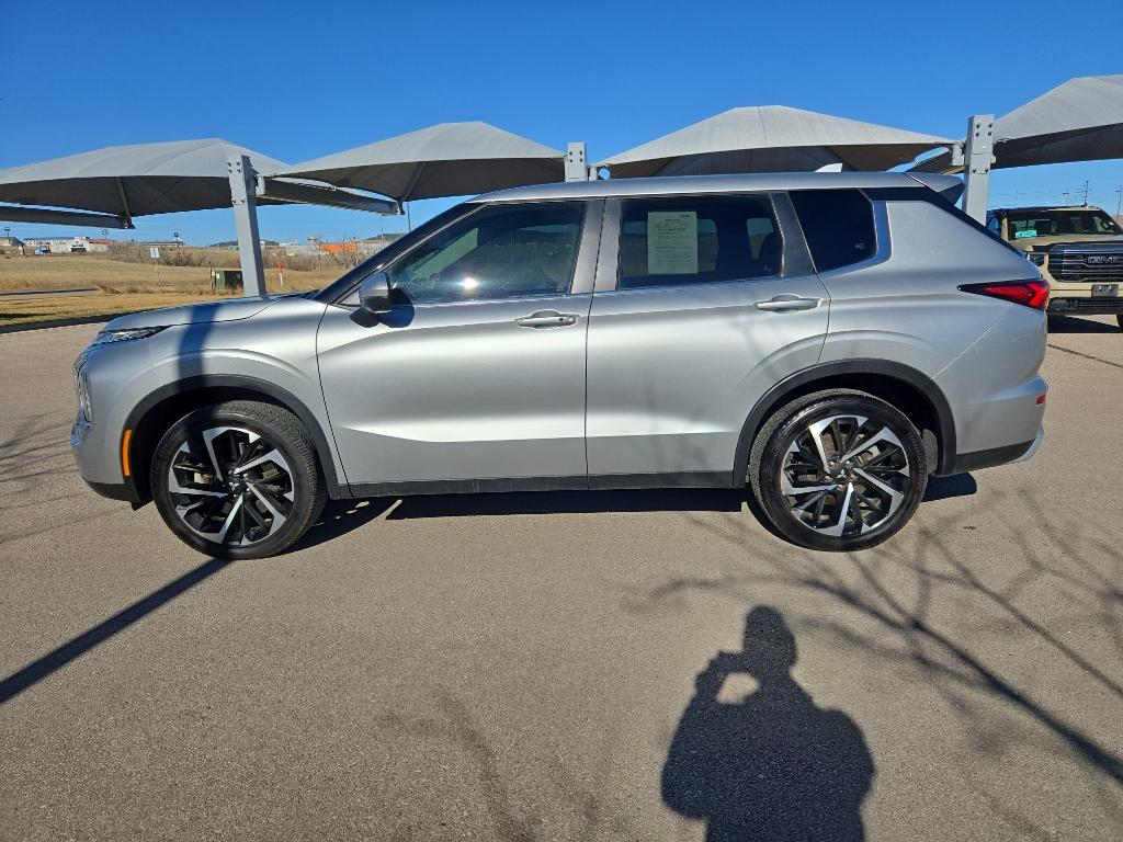2024 Mitsubishi Outlander