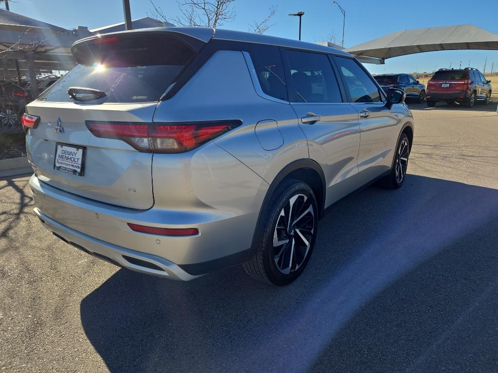 2024 Mitsubishi Outlander