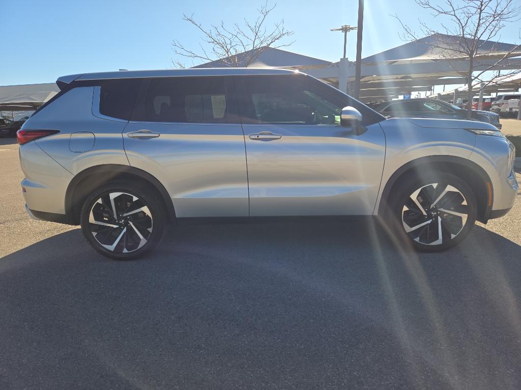2024 Mitsubishi Outlander