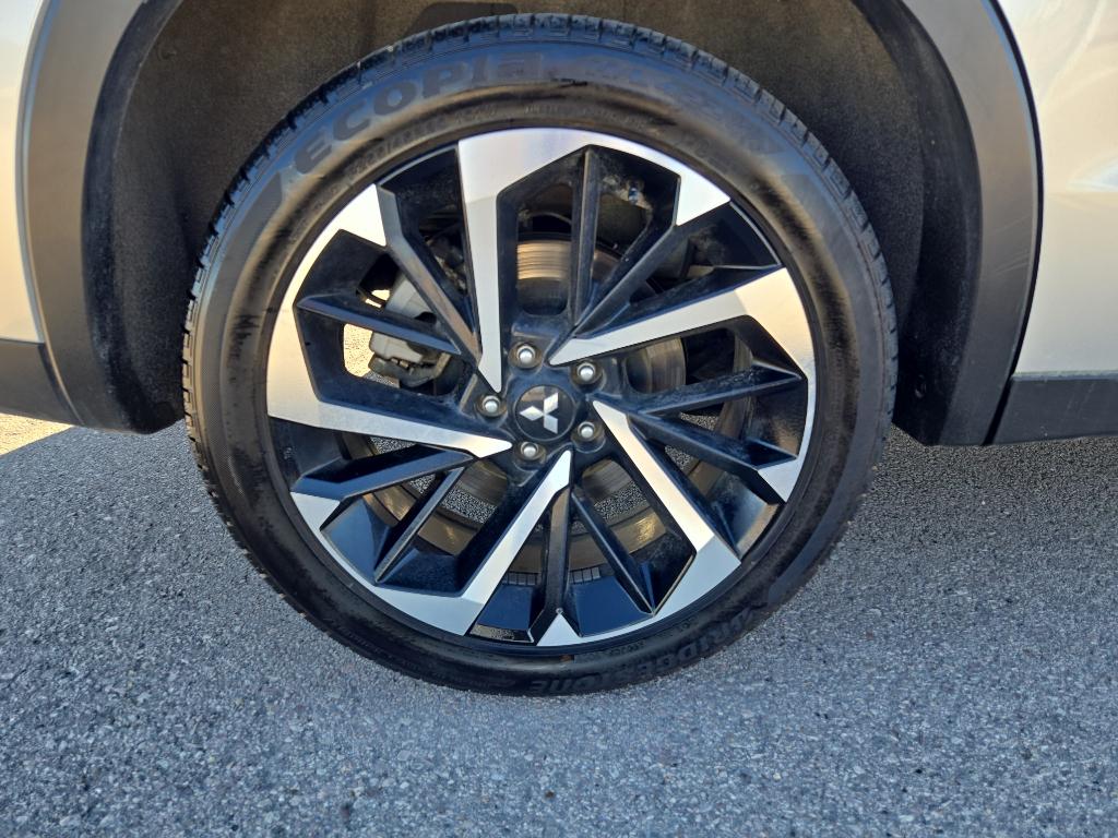 2024 Mitsubishi Outlander