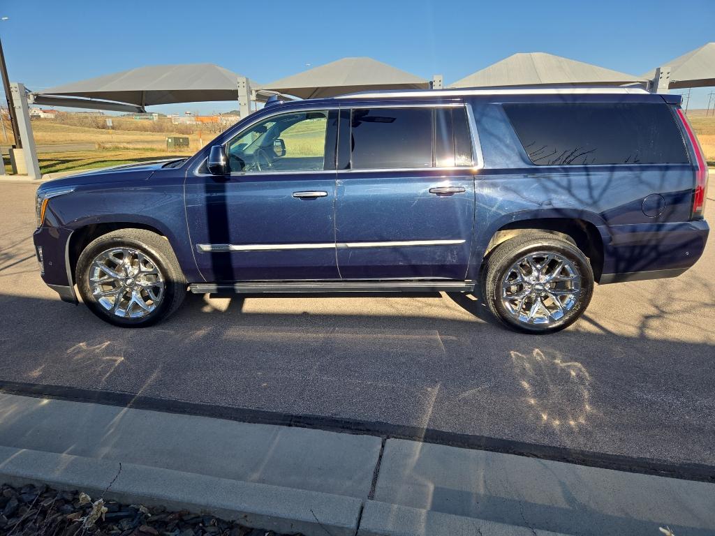 2017 Cadillac Escalade ESV