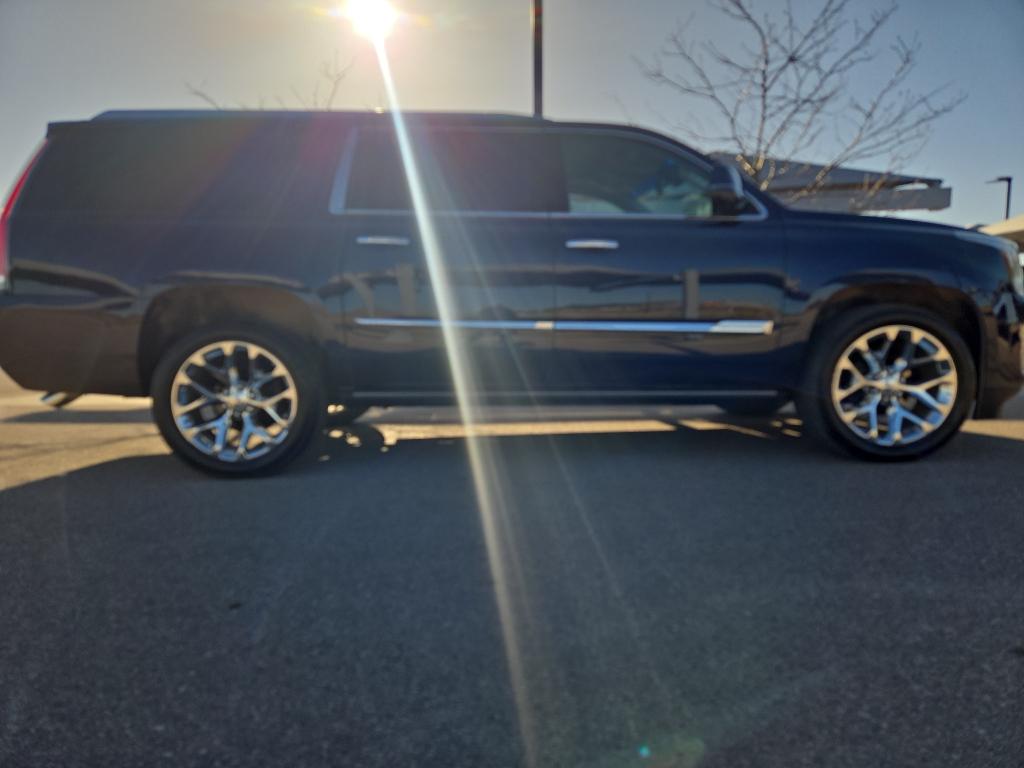 2017 Cadillac Escalade ESV