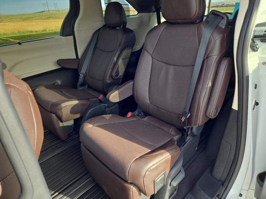 2023 Toyota Sienna