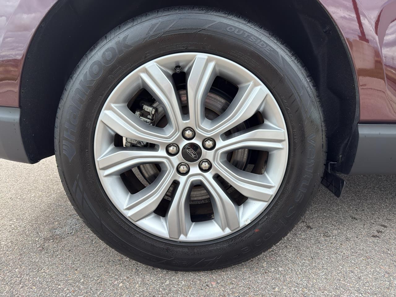 2023 Ford Edge
