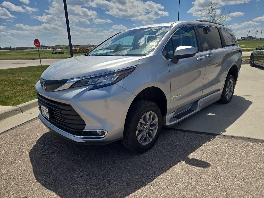 2022 Toyota Sienna