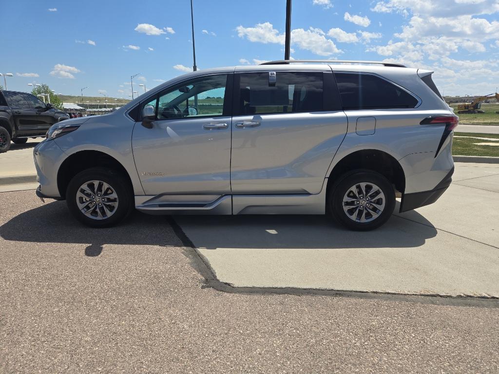 2022 Toyota Sienna