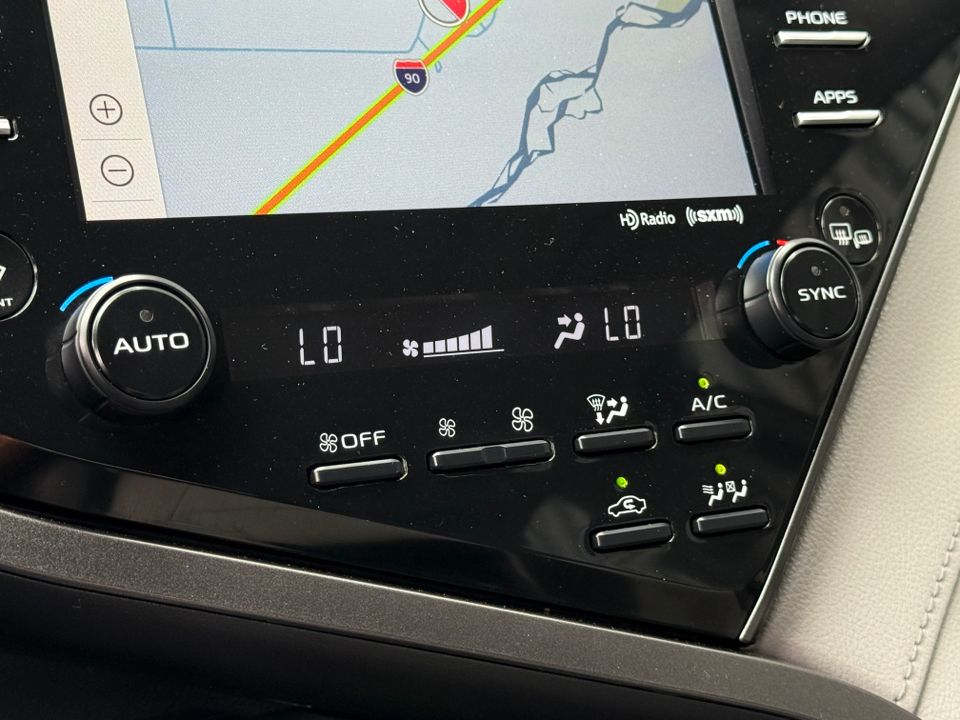 2020 Toyota Camry Hybrid