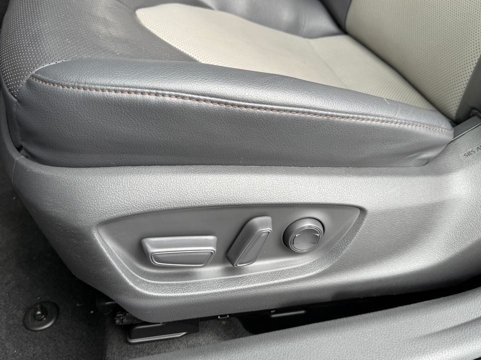 2020 Toyota Camry Hybrid