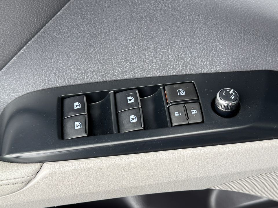 2020 Toyota Camry Hybrid