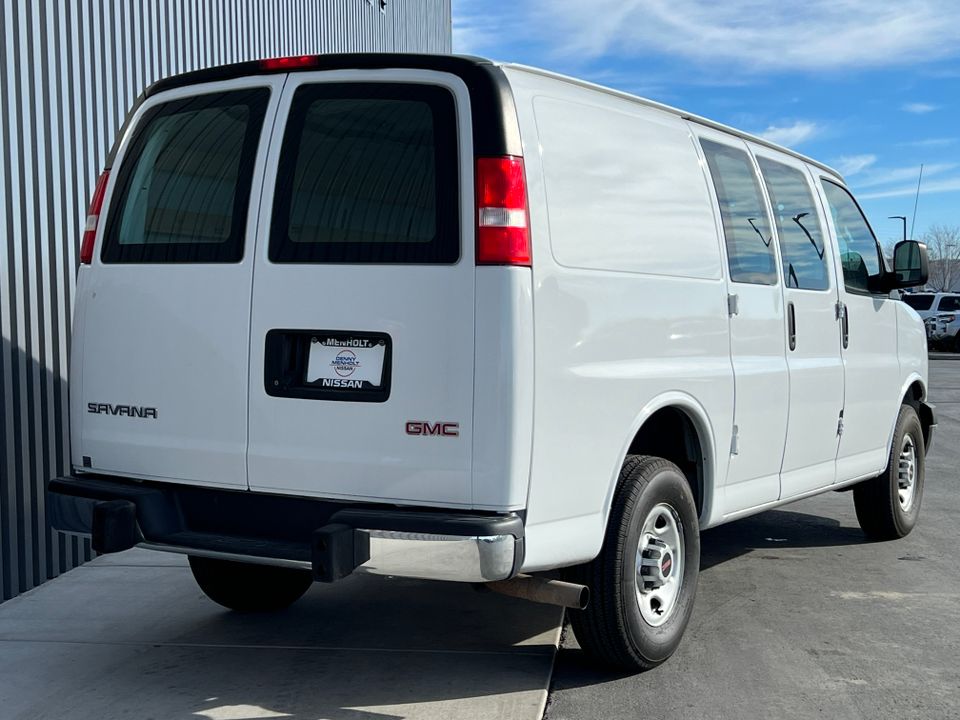 2021 GMC Savana