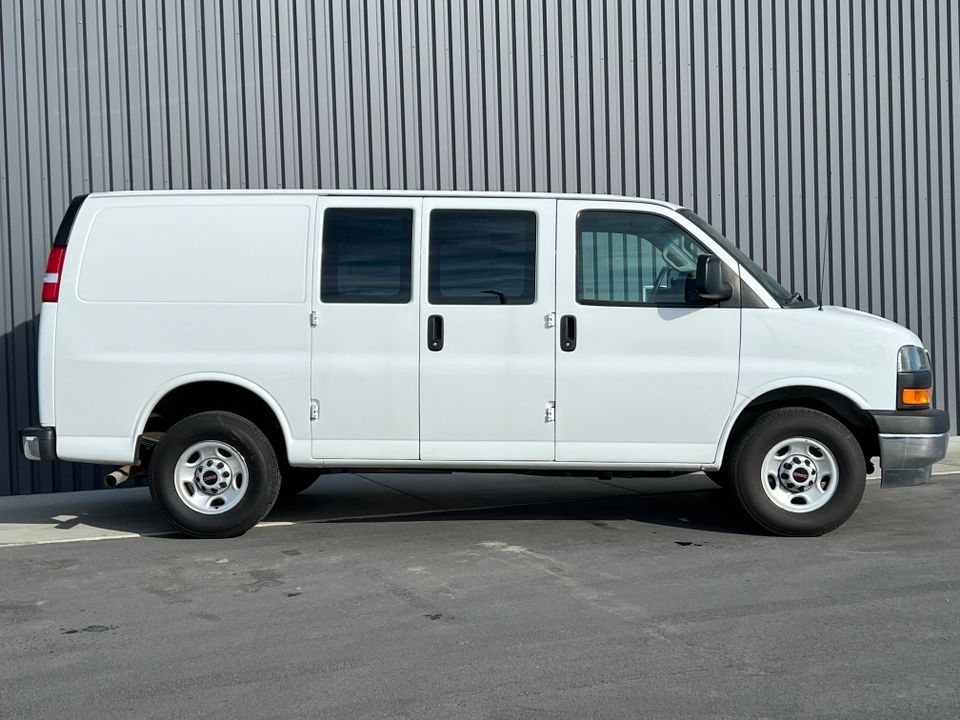 2021 GMC Savana