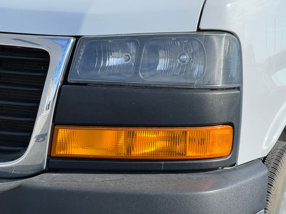 2021 GMC Savana