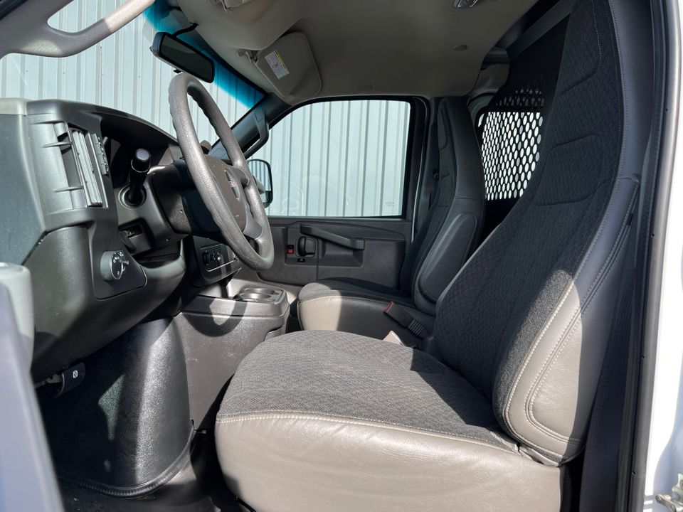2021 GMC Savana