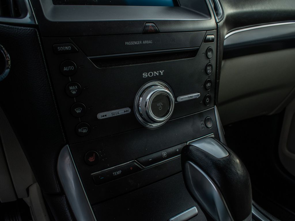 2018 Ford Edge
