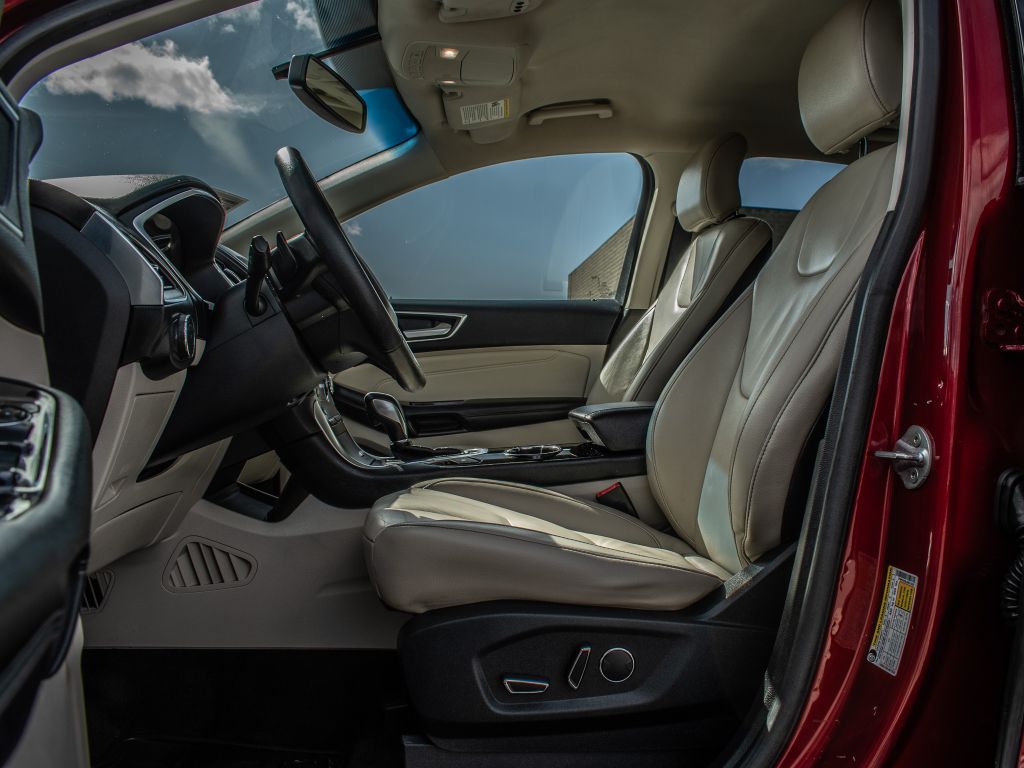 2018 Ford Edge