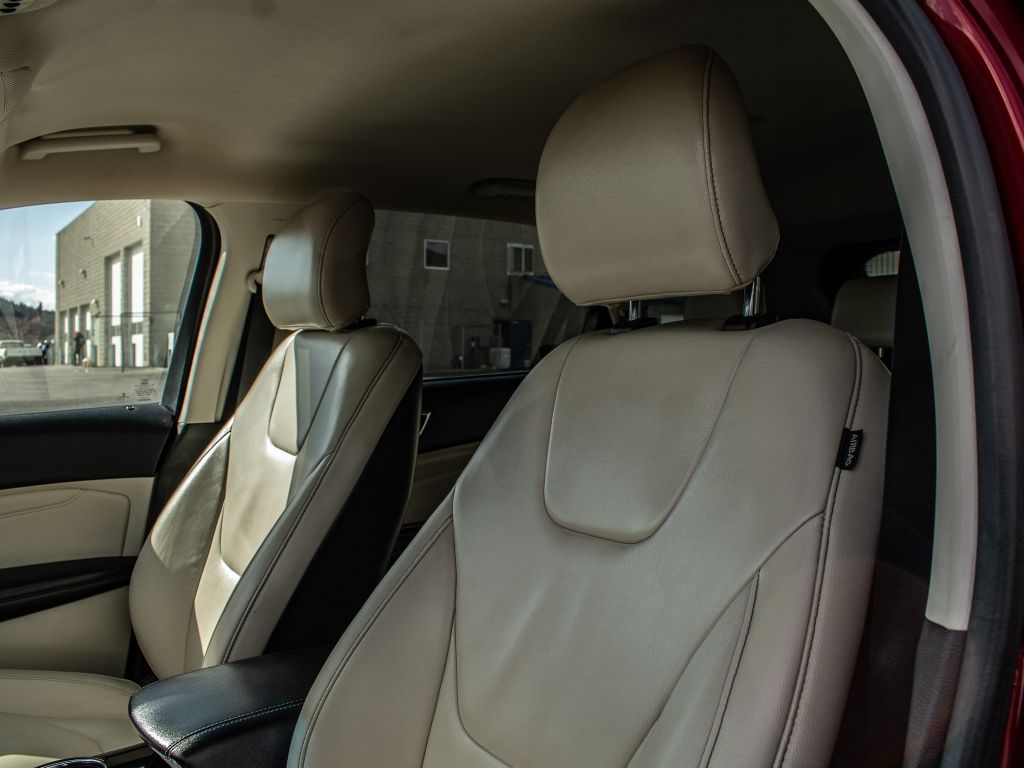 2018 Ford Edge