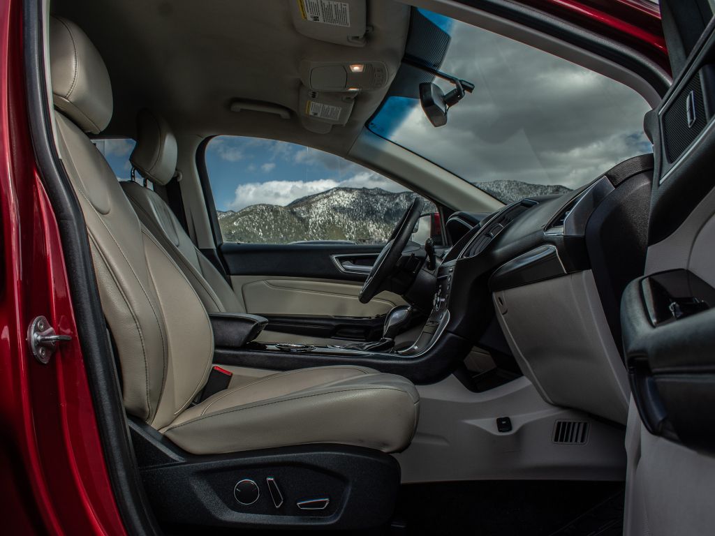 2018 Ford Edge