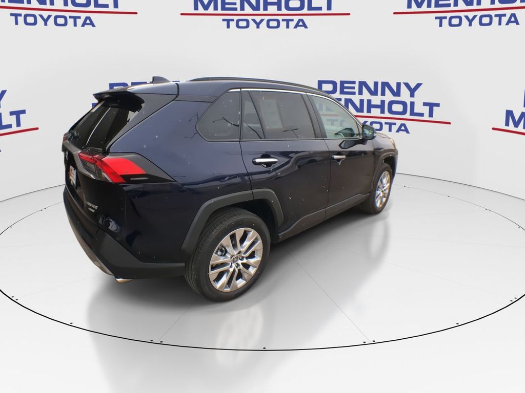 2024 Toyota RAV4