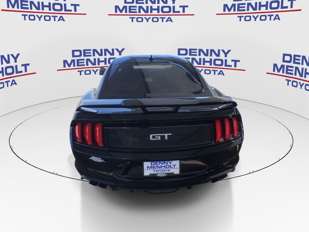 2021 Ford Mustang