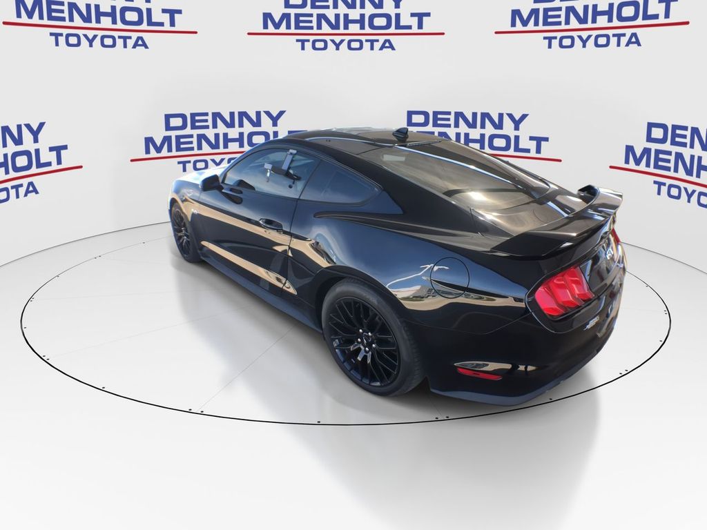 2021 Ford Mustang
