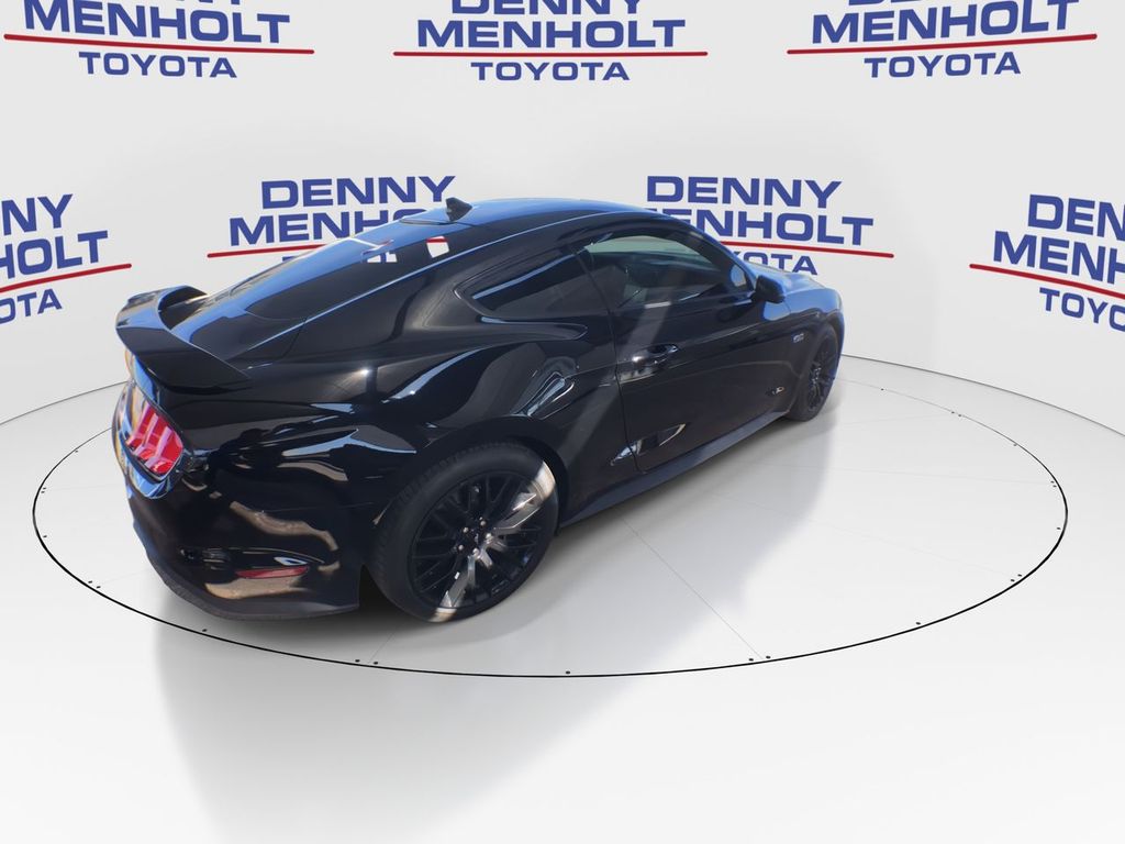 2021 Ford Mustang