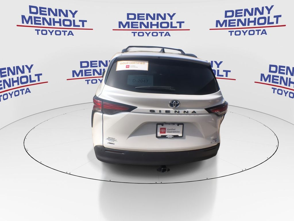 2022 Toyota Sienna