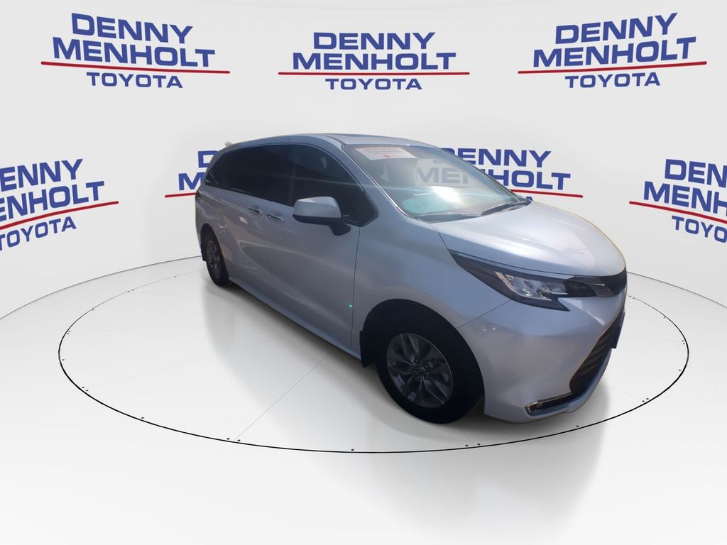 2022 Toyota Sienna