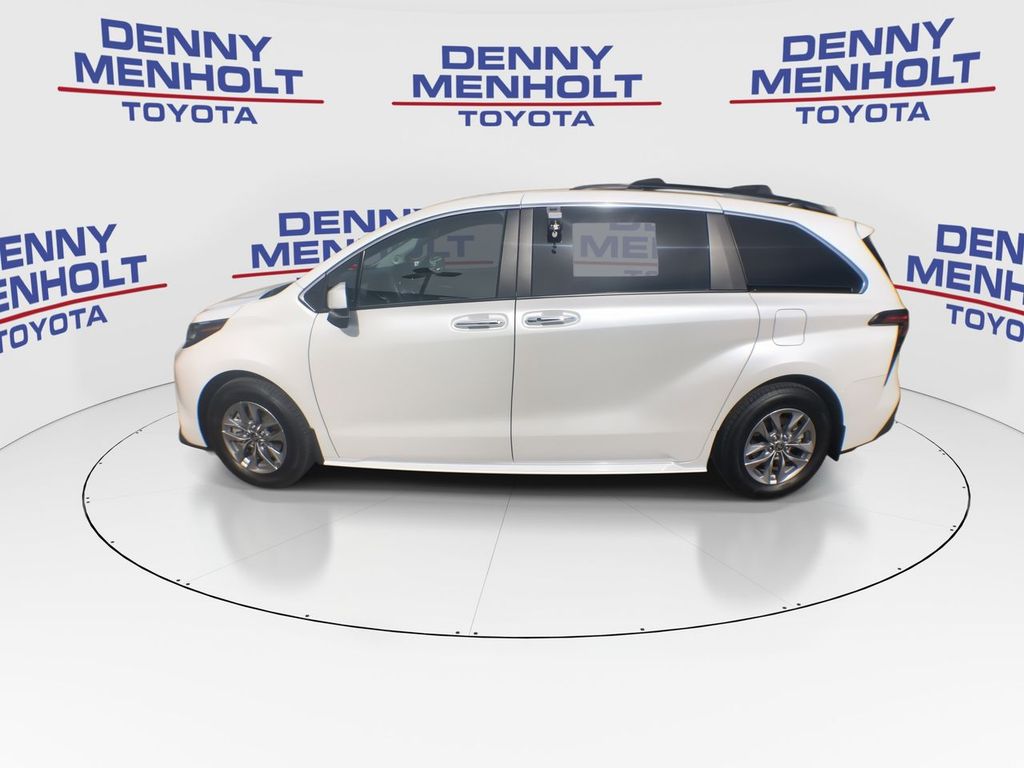 2022 Toyota Sienna