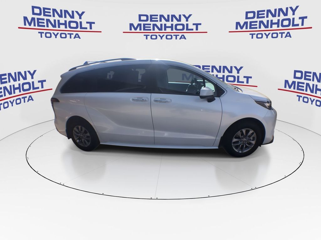 2022 Toyota Sienna