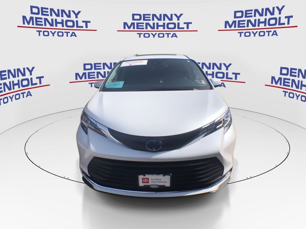 2022 Toyota Sienna