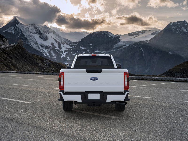 2025 Ford F-350